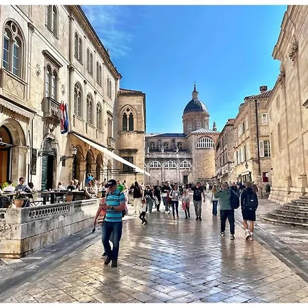 Boni A World Of Magic