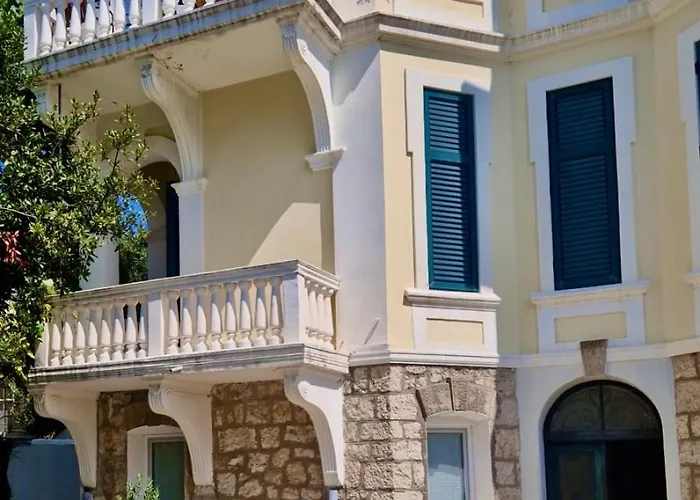 Boni A World Of Magic * Dubrovnik