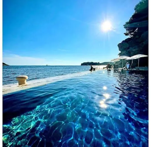 Boni A World Of Magic * Dubrovnik